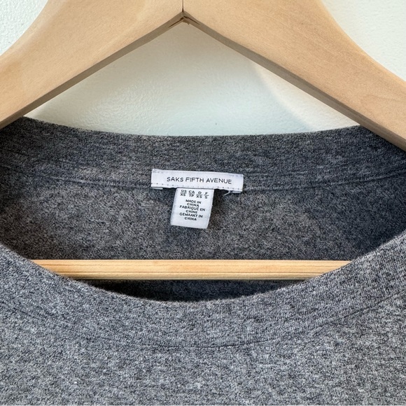 Saks Fifth Avenue grey flutter sleeve top - Picture 2 of 4